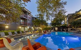 Aiden Austin City Hotel